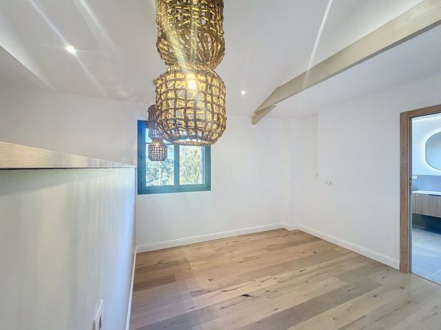 Afficher la photo en grand maison à vendre - 5 pièces - 174.57 m2 - PYLA SUR MER - 33 - AQUITAINE - Century 21 Duprat & Associés