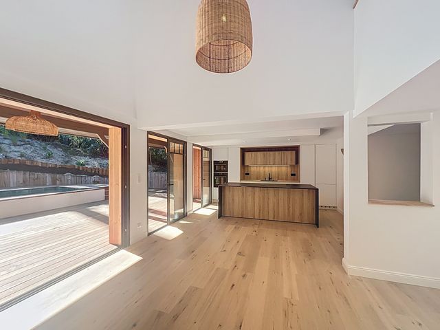 Afficher la photo en grand maison à vendre - 5 pièces - 174.57 m2 - PYLA SUR MER - 33 - AQUITAINE - Century 21 Duprat & Associés