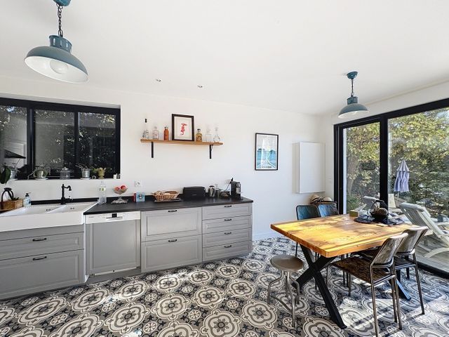 maison à vendre - 6 pièces - 165.0 m2 - PYLA SUR MER - 33 - AQUITAINE - Century 21 Duprat & Associés