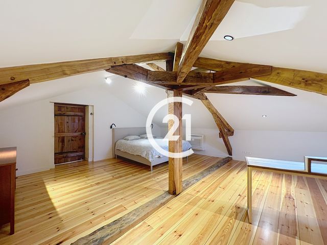 maison à vendre - 8 pièces - 402.0 m2 - GENTE - 16 - POITOU-CHARENTES - Century 21 Duprat & Associés