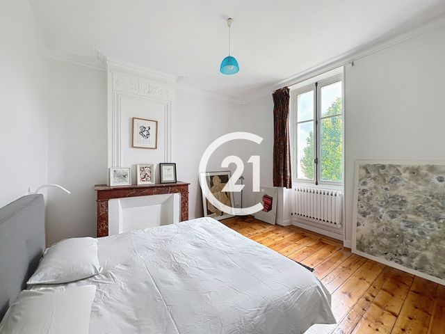 maison à vendre - 8 pièces - 402.0 m2 - GENTE - 16 - POITOU-CHARENTES - Century 21 Duprat & Associés