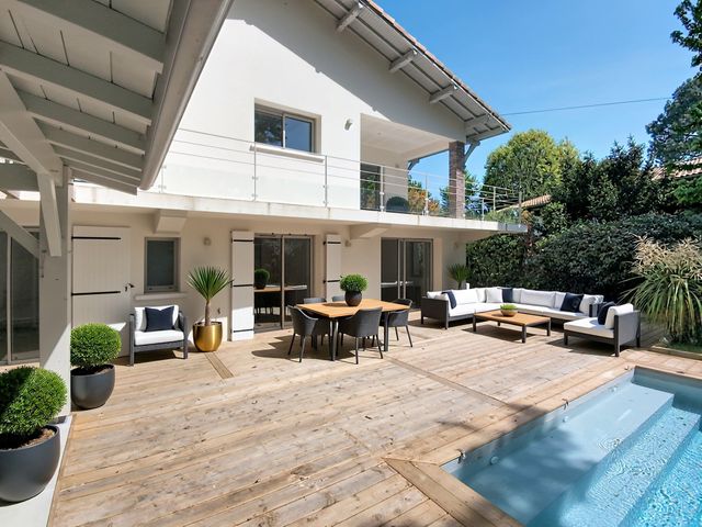 maison à vendre - 7 pièces - 202.24 m2 - ARCACHON - 33 - AQUITAINE - Century 21 Duprat & Associés