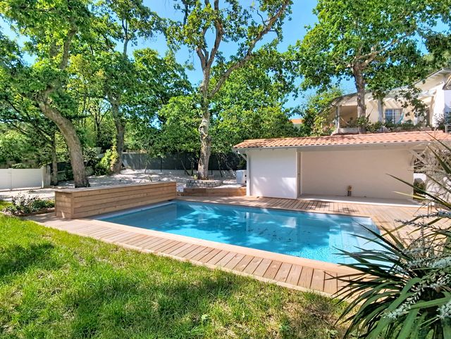 maison à vendre - 7 pièces - 202.24 m2 - ARCACHON - 33 - AQUITAINE - Century 21 Duprat & Associés