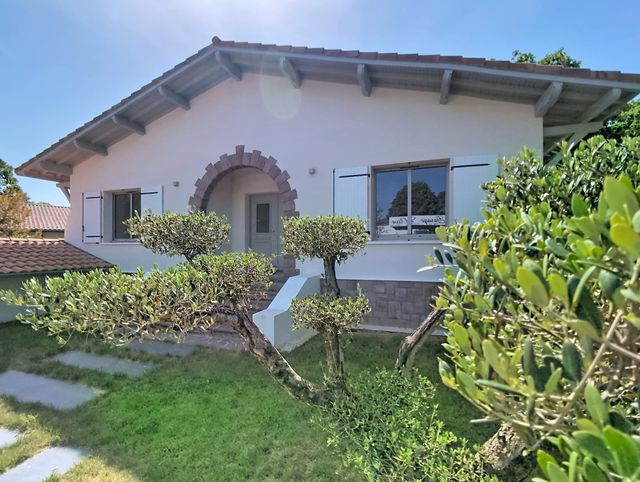 maison à vendre - 7 pièces - 202.24 m2 - ARCACHON - 33 - AQUITAINE - Century 21 Duprat & Associés