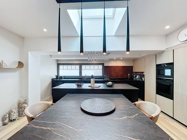 Afficher la photo en grand maison à vendre - 5 pièces - 196.0 m2 - ARCACHON - 33 - AQUITAINE - Century 21 Duprat & Associés